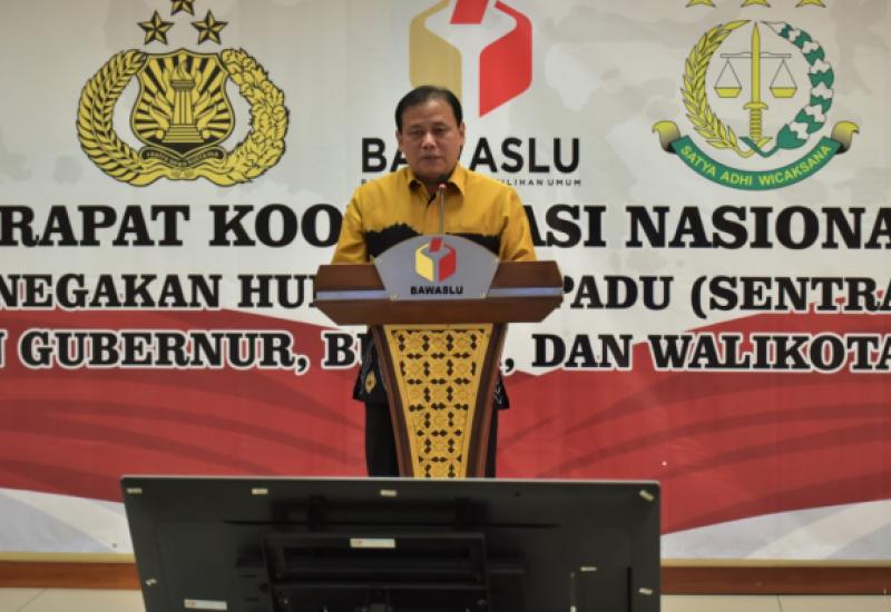 Ketua Bawaslu Abhan saat memberikan sambutan dalam Rakornas Sentra Gakkumdu di Gedung Bawaslu Jakarta, Senin 31 Agustus 2020/Foto: Irwan (Humas Bawaslu RI)