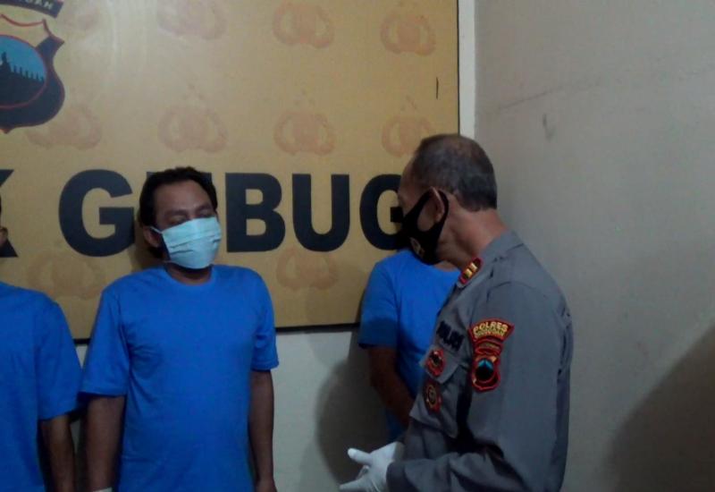 Sempat Larikan Diri, Oknum Kades di Grobokan Yang Terlibat Perjudian Serahkan Diri
