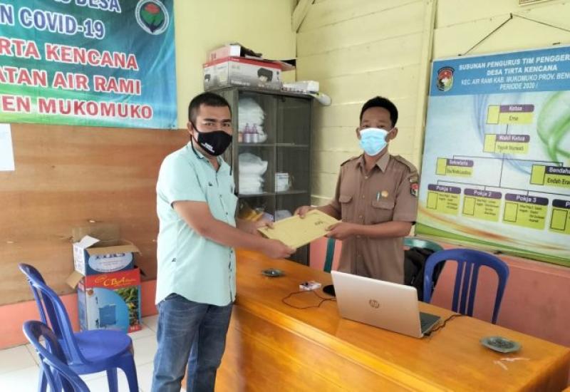 Antarkan berkas pencalonan
