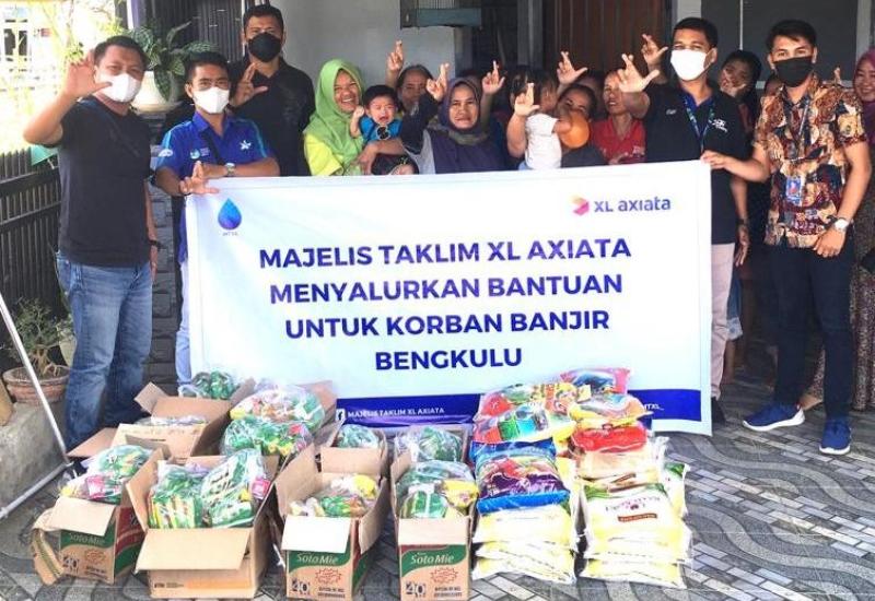 penyerahan bantuan