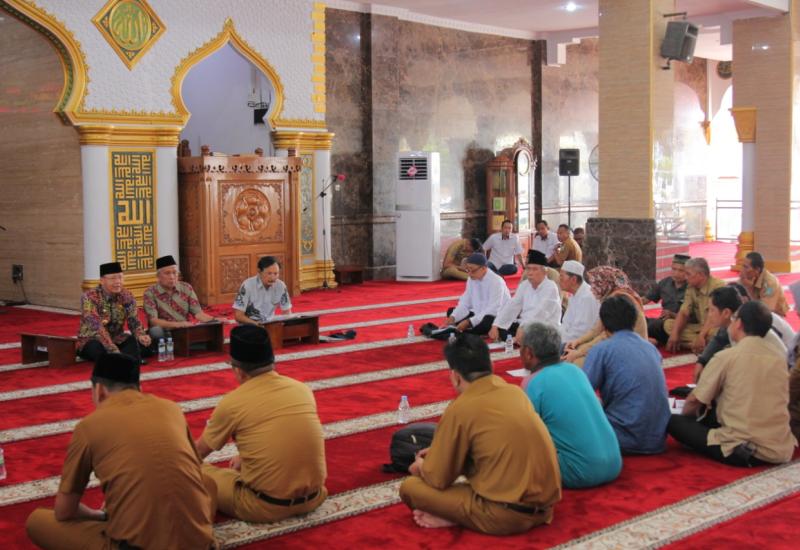 Rapat Bersama dengan Srakeholder Terkait