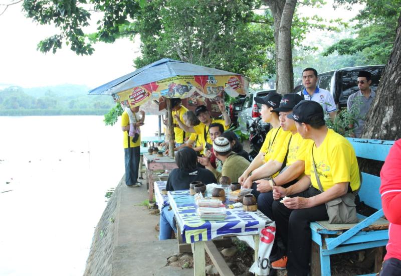 Danau Dendam Bengkulu