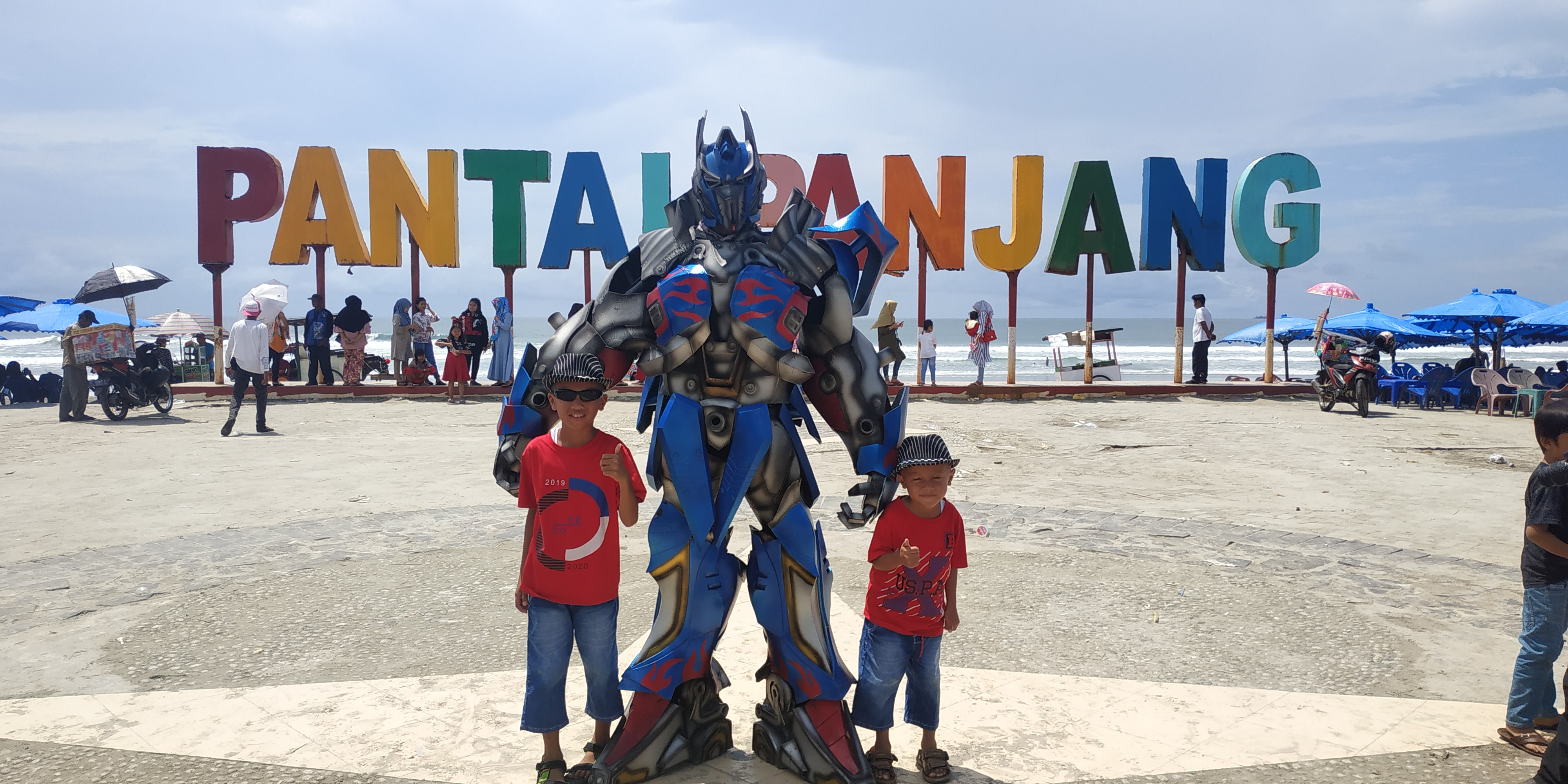Wisata Pantai Panjang Bengkulu.
