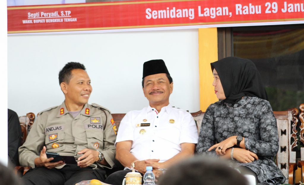 Bupati Ferry Ramli saat menhadiri langsung Musrenbang Kecamatan Semidang Lagan.