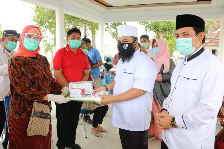 Pemkot Kembali Salurkan APD, Masker dan Vitamin Untuk Nakes