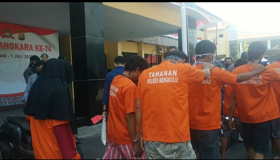 Janjikan Proyek Fiktif, Seorang Honorer Terancam 4 Tahun Penjara