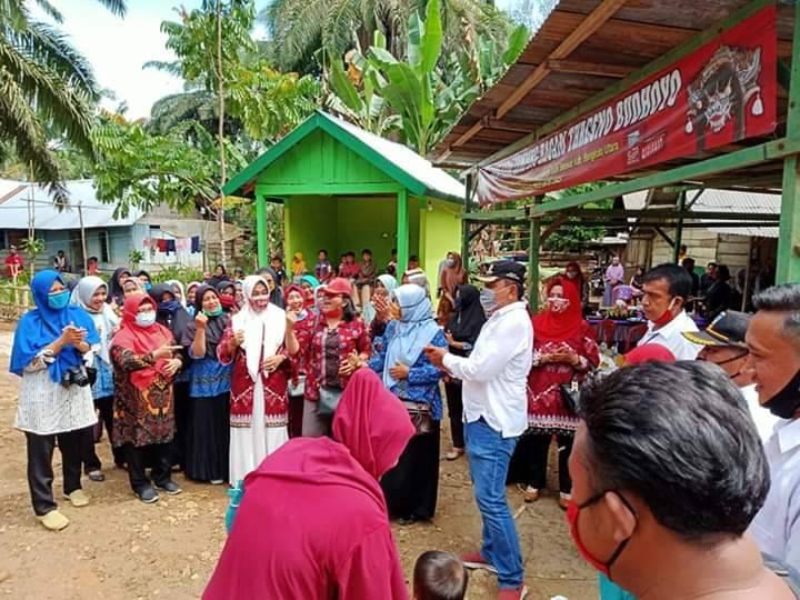 Pembangunan Jalan Penghubung 2 Desa Rampung, Pemdes Suka Makmur Syukuran