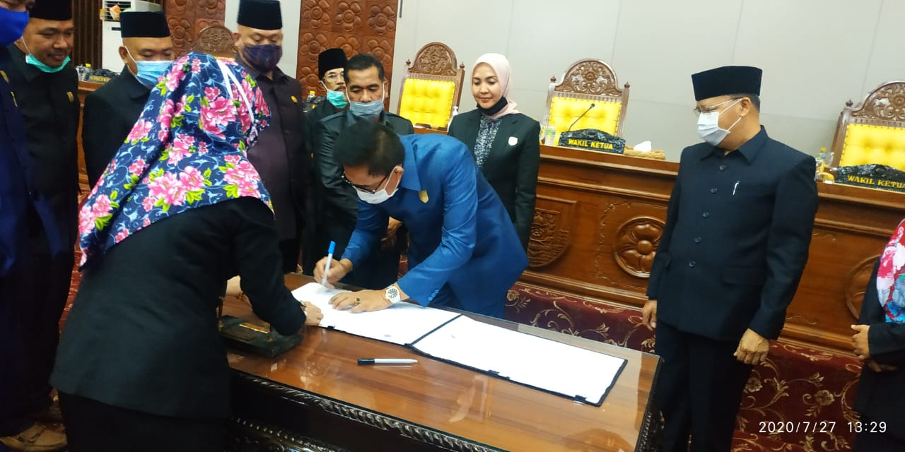  LKPJ Pemprov APBD 2019 Disahkan Jadi Perda, Ini Pesan Legislatif Untuk Eksekutif