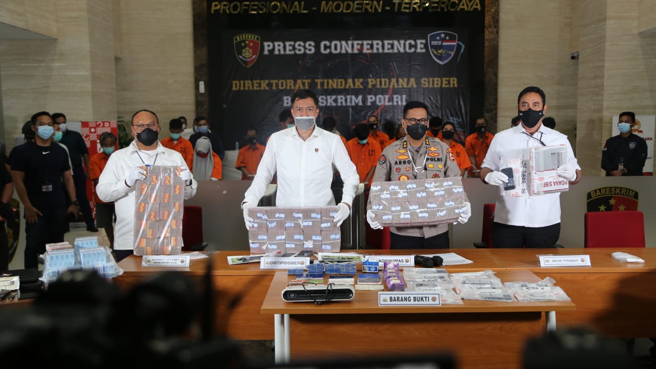 Spesialis Pembobol Akun Bank dan Ojol Terungkap