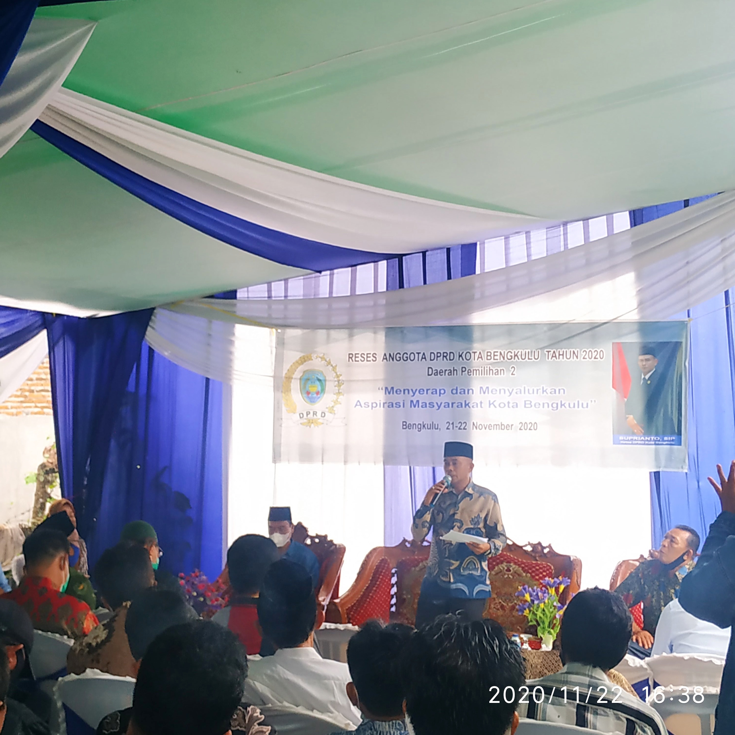 Tak Hanya Keluhkan Infrastruktur, Warga Kecamatan Selebar Juga Keluhkan Pelayanan Dukcapil