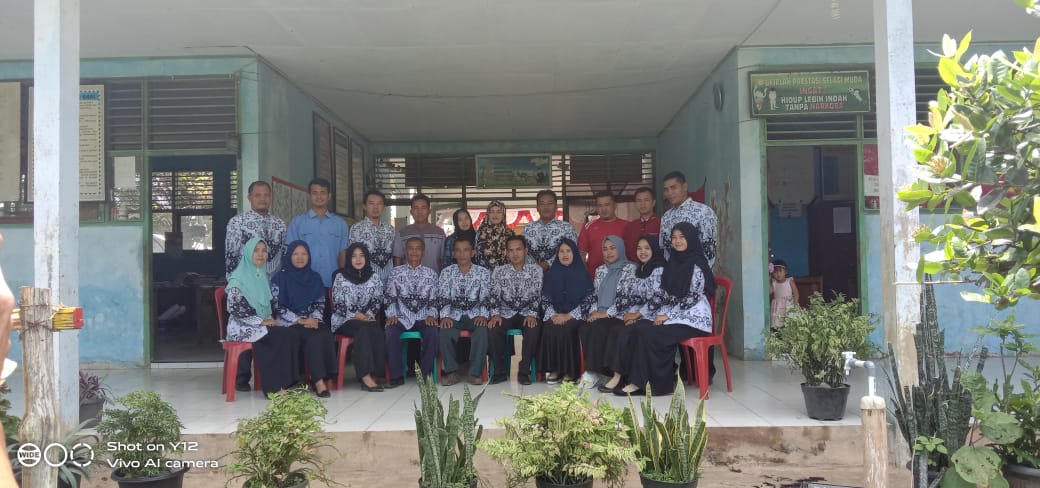 Sulitnya Sekolah Daring di Daerah Susah Sinyal