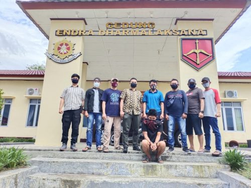 Sempat Kabur, Pelaku Pembunuhan Diantar Keluarga Serahkan Diri