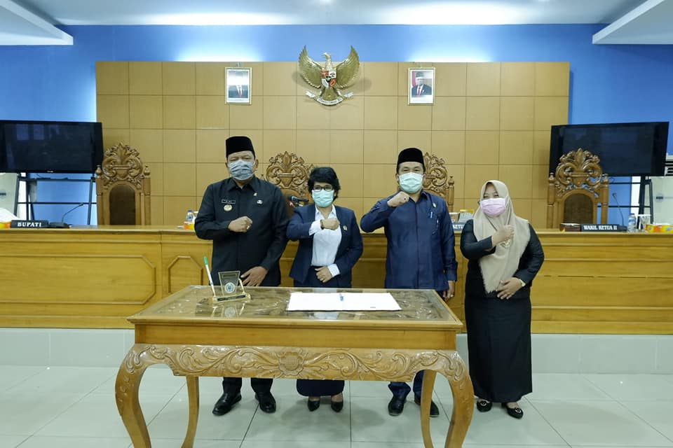 Disetujui Tujuh Fraksi, APBD Bengkulu Utara Tahun 2021 Disahkan