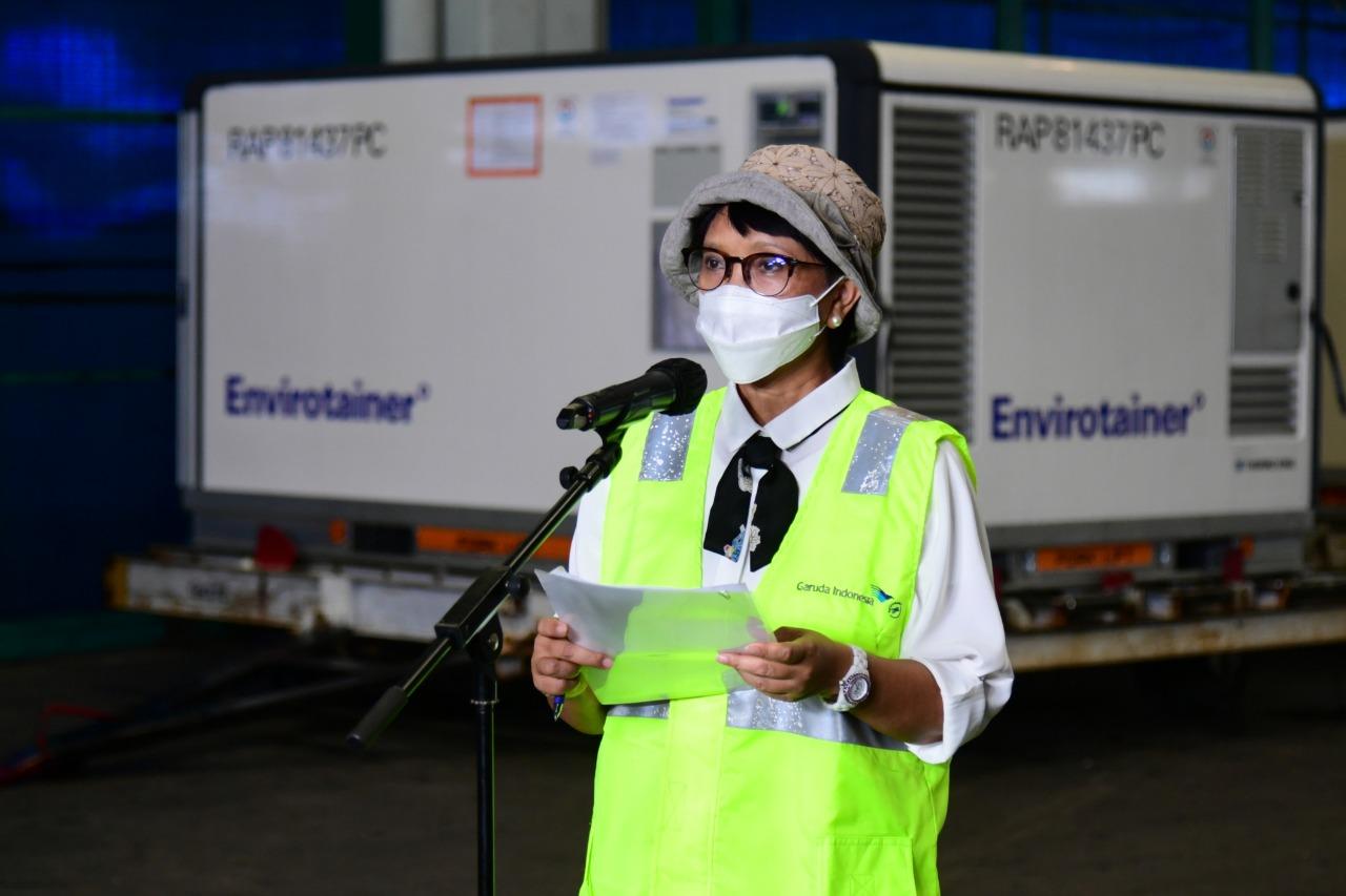 1,8 Vaksin Sinovac Tiba di Indonesia Langsung Disimpan ke Bio Farma Bandung