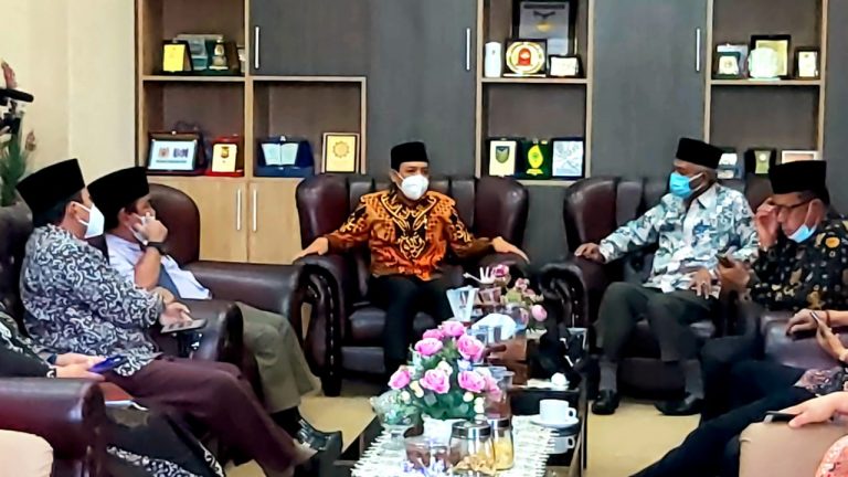 Temui Rektor IAIN Bengkulu, Wawali Dedy Bahas Soal Persampahan
