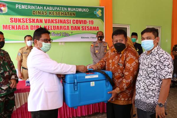 Pemkab Mukomuko Mulai Laksanakan Vaksinasi Covid-19