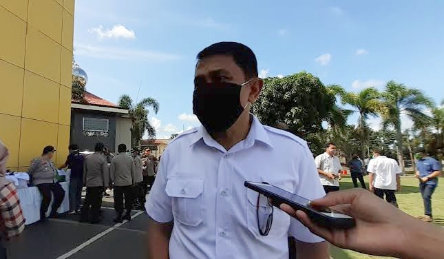 Polisi