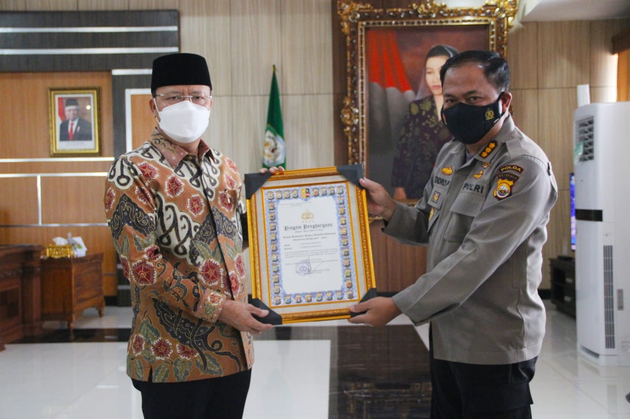raih penghargaan
