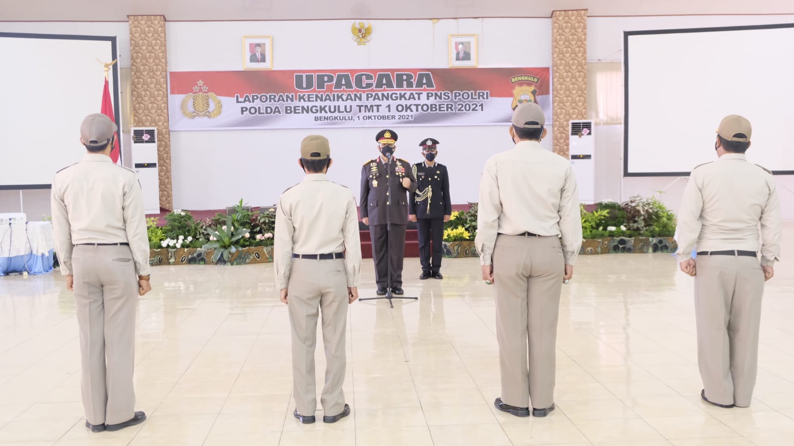 naik pangkat