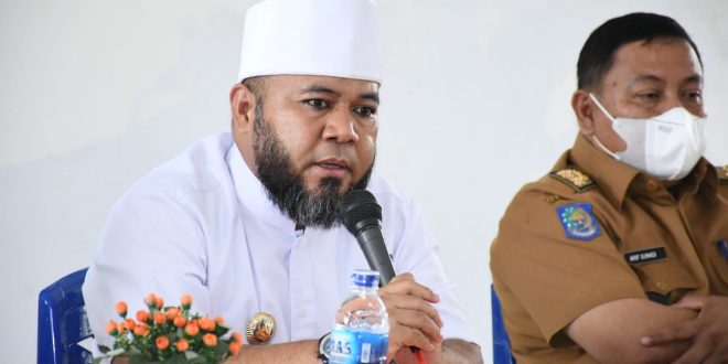 Walikota Helmi
