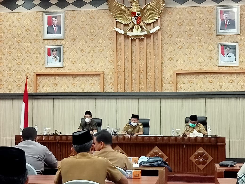 rapat