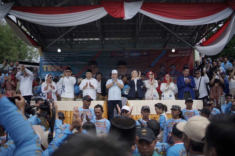 Pesta Rakyat Meriah: H. Helmi Hasan Ajak Masyarakat Seluma untuk Dukungan Teddy-Gustianto