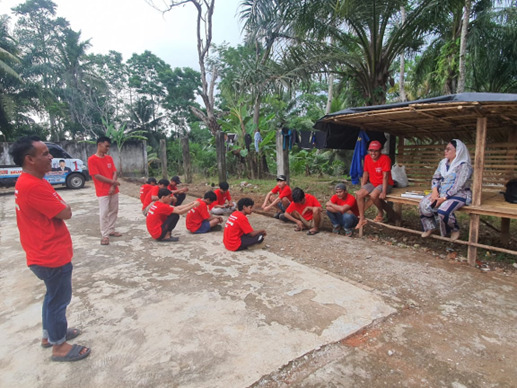 Anggota DPD RI daerah pemilihan Bengkulu, Apt. Destita Khairilisani, S.Farm., M.S.M melaksanakan kegiatan Kunjungan Daerah Pemilihan (Kundapil) dengan menyerap langsung aspirasi masyarakat petani padi di Kelurahan Padang Nangka, Kecamatan Singaran Pati, Kota Bengkulu, Jumat (15/5/2026). 