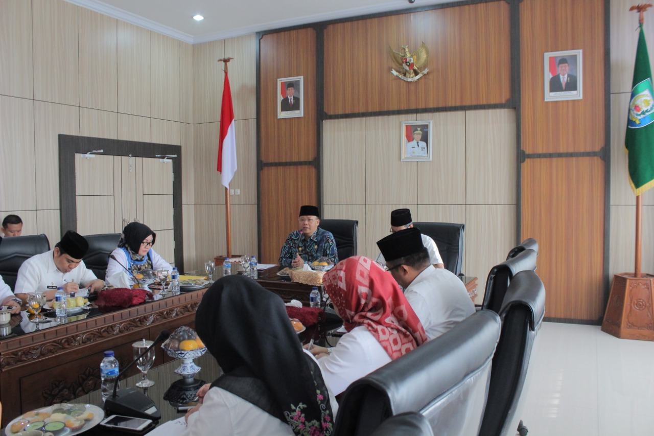 Rapat gubernur bengkulu