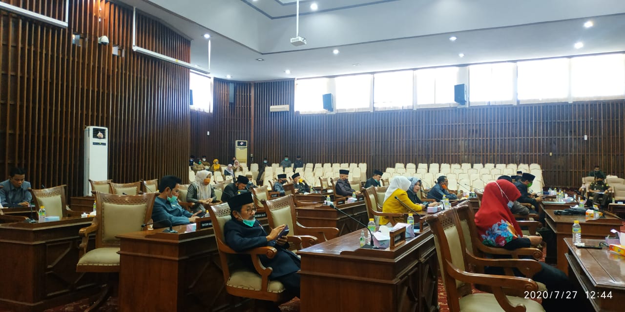 Suasana Paripurna DPRD Provinsi Bengkulu