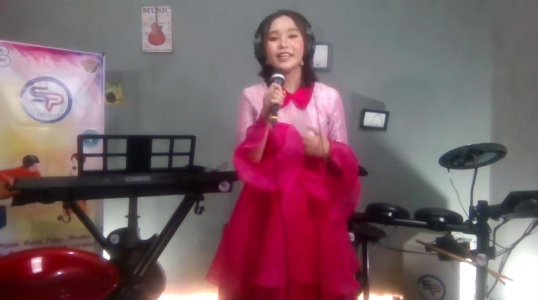 Ingin Membanggakan Orangtua Dengan Bernyanyi, Dua Pelajar Cantik ini Ikuti Audisi LIDA 2021