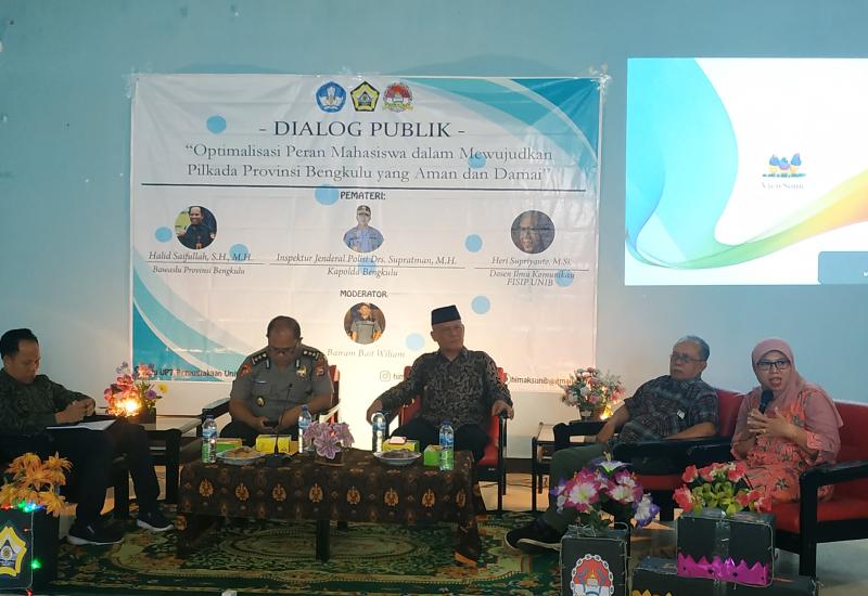 Dialog Publik Hima KS Fisip Unib.