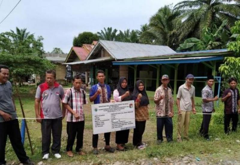 Realisasi DD Tahap Pertama Desa Maju Makmur Bangun Drainase