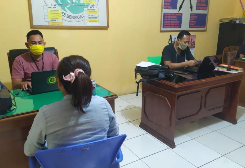 Jual Samcodin Tanpa Izin, IRT Warga Tanjung Kemuning Diamankan