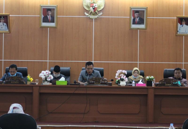 Paripurna Dewan Benteng Ditengah Pandemi, Bupati Sampaikan 2 Raperda Sekaligus