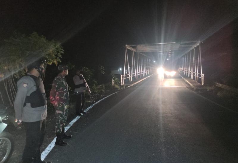 Sinergi TNI - Polri Amankan Lokasi Rawan Kriminal