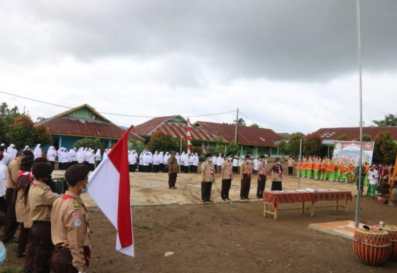 Plt Walikota Ajak Santri Dharma Baktikan Sifat Kepramukaan