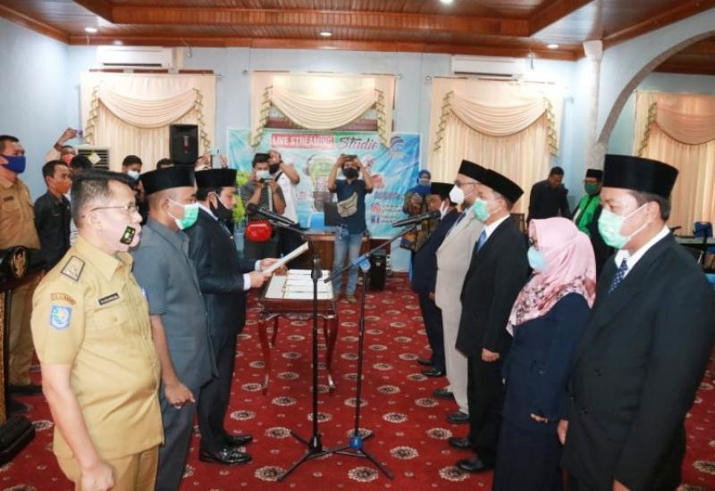 Pengurus PT BPRS Dilantik, Plt Walikota : Semoga Menjadi Bank yang Tangguh