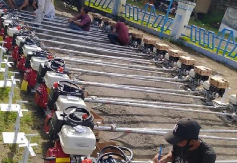 Sejahterakan Nelayan, Usai Bagikan Mesin BBG Akan Dibangun Pabrik Es