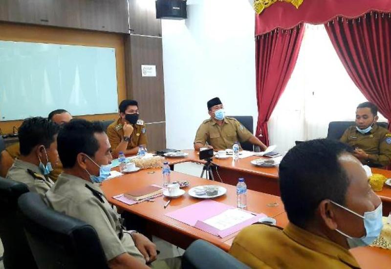 Wakil Bupati Bengkulu Utara bersama jajaran saat mengikuti Rakor bersama KPK melalui Daring/MC BU