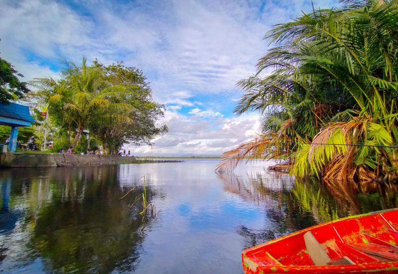 Danau Dendam Tak Sudah