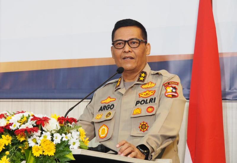 Humas polri
